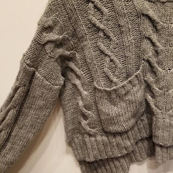 Cecico Silver Gray Chunky Cable Knit Sweater Oversized Size L - Picture 6 of 9